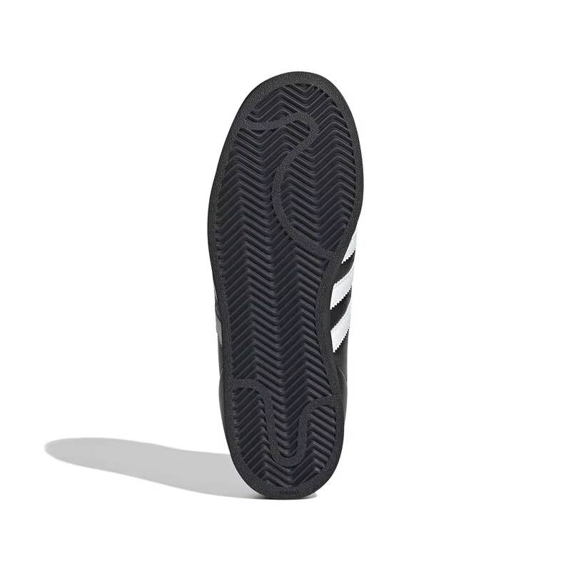 2026 Adidas Trefoil Kadın Düşü - Street Fashion Adidas incelemesi ve fiyatı