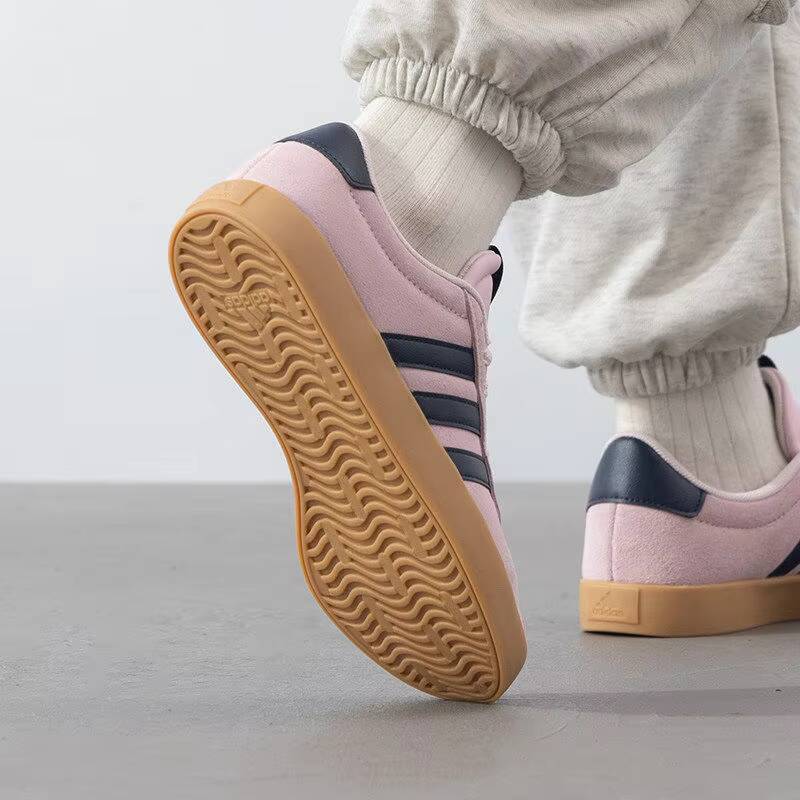 Adidas Kadın Düşük Bilekli Kay - Street Fashion Adidas incelemesi ve fiyatı