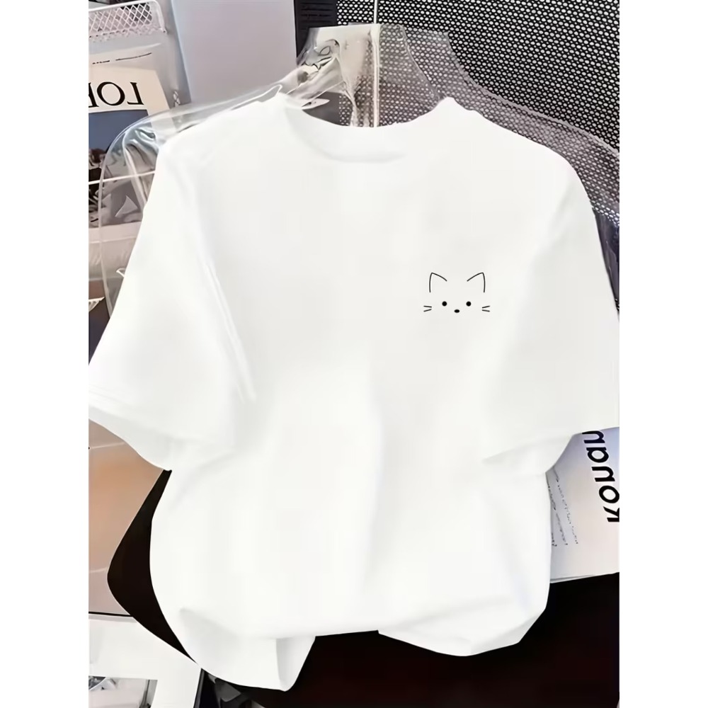 Minimalist Göğüs Baskılı Küçük - Street Fashion Logo incelemesi ve fiyatı