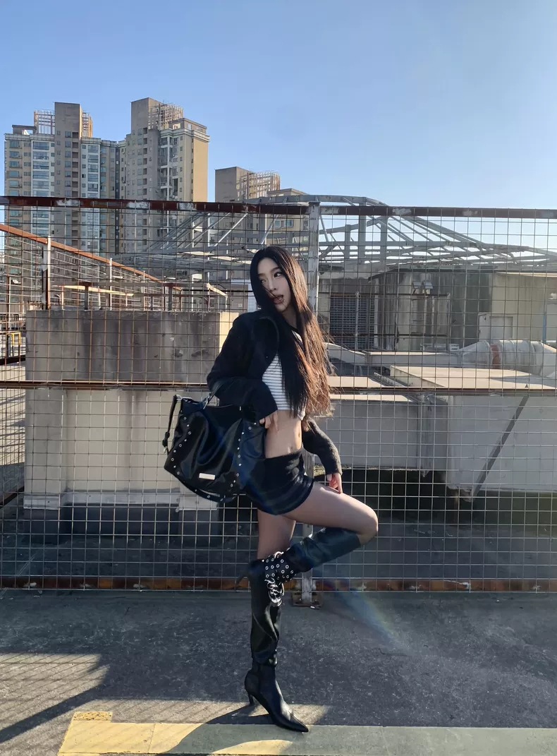 Kürk Yakalı Sarı Kazaklar Erke - Street Fashion Week incelemesi ve fiyatı